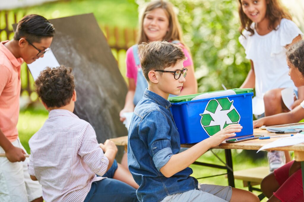 kids learning about climate scaled
