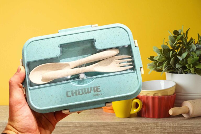 Shurples Chowie biodegradable lunchbox which includes cutlery 768x512 1