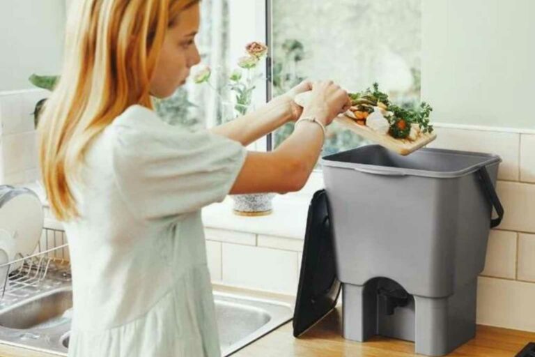 The Blackwall Bokashi Bin is a great solution to home food waste composting